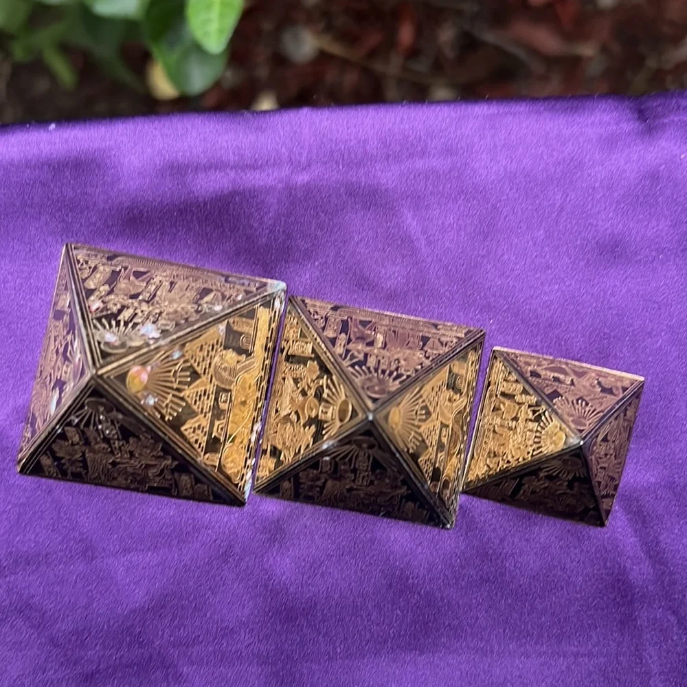 COPY - Vintage 3 Small Egyptian Etched Brass Pyramids_4